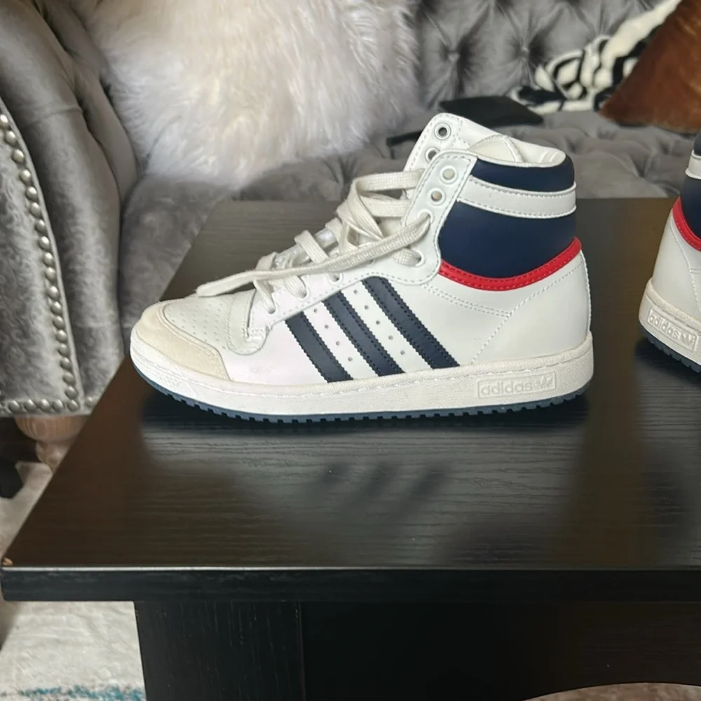 Adidas Top Ten Sneakers white, blue and red youth size 5. Women’s 7 - Picture 2 of 8